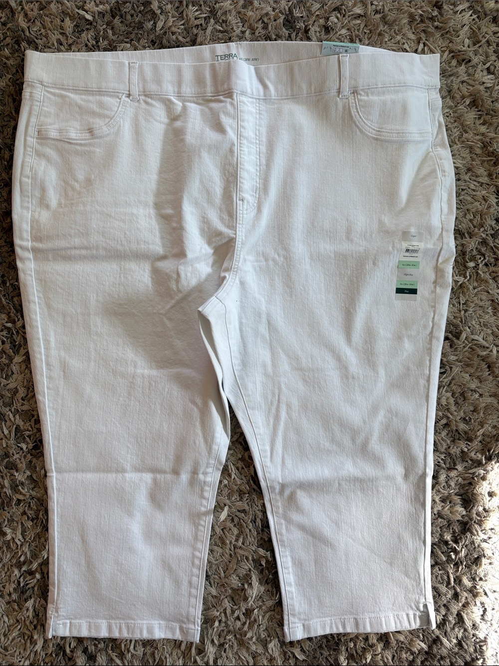 New Terra & Sky white capri jeans women’s plus